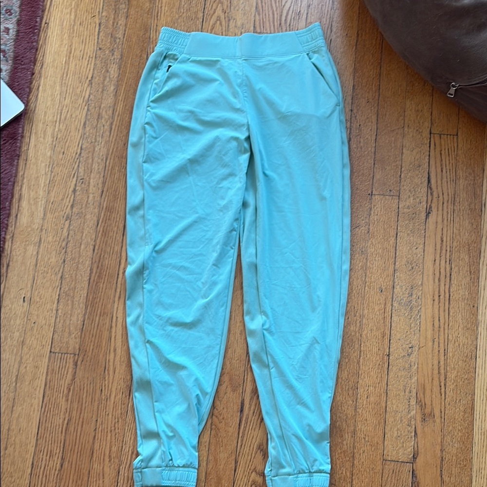 Athleta Light Green Jogger Pants